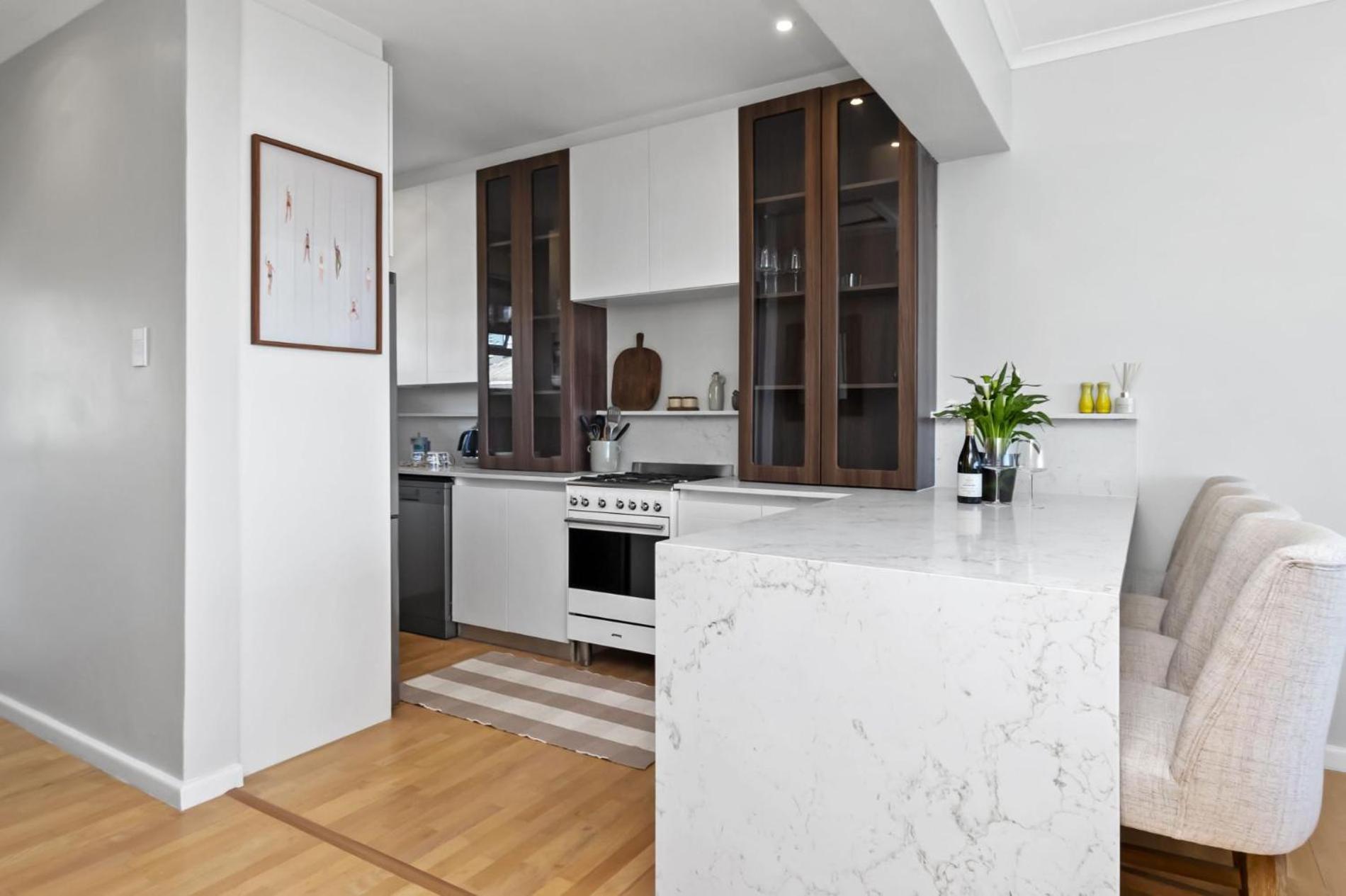 Apartment Point 8th-floor With Stunning Views *
