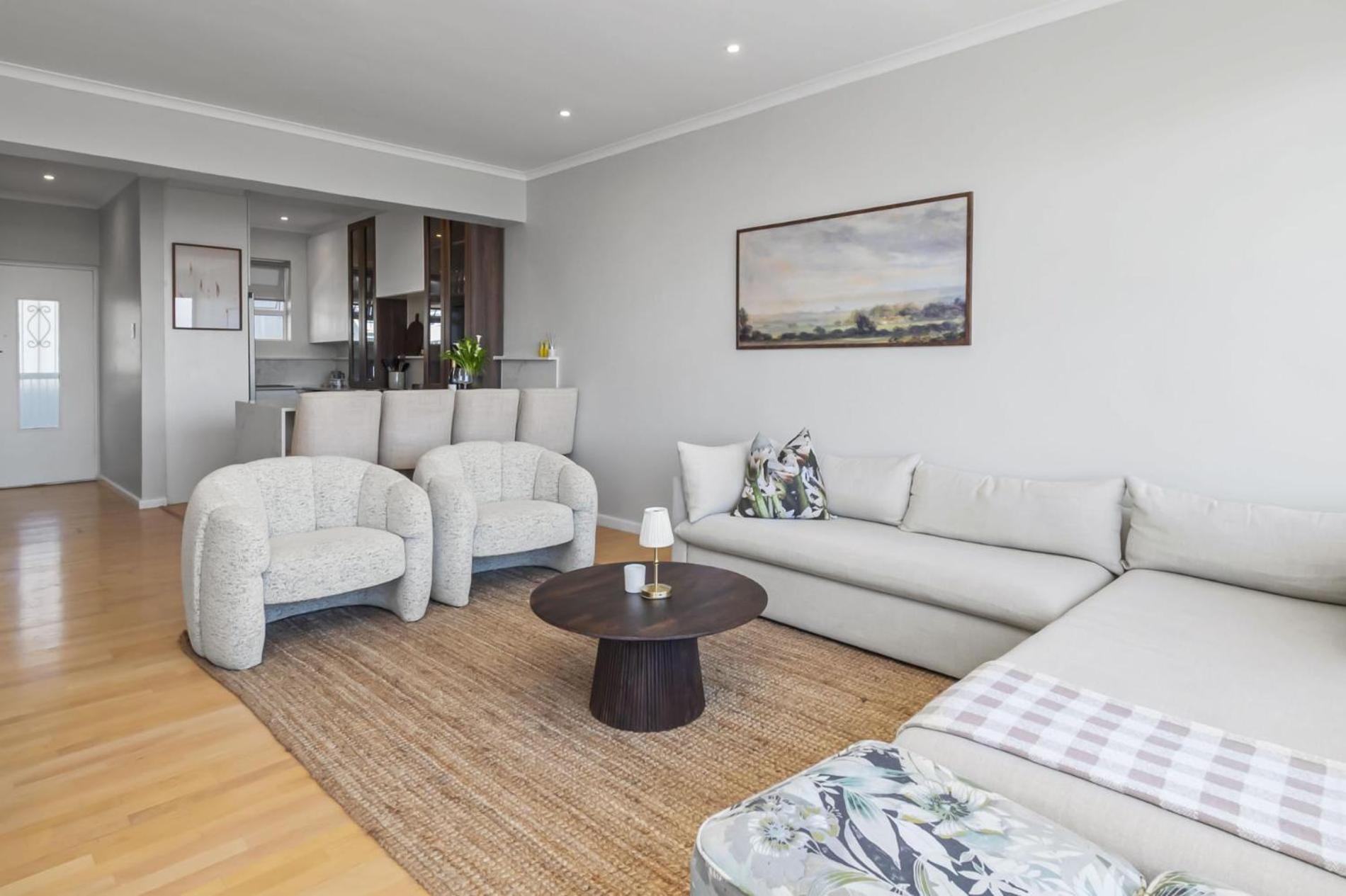 Apartment Point 8th-floor With Stunning Views Cape Town