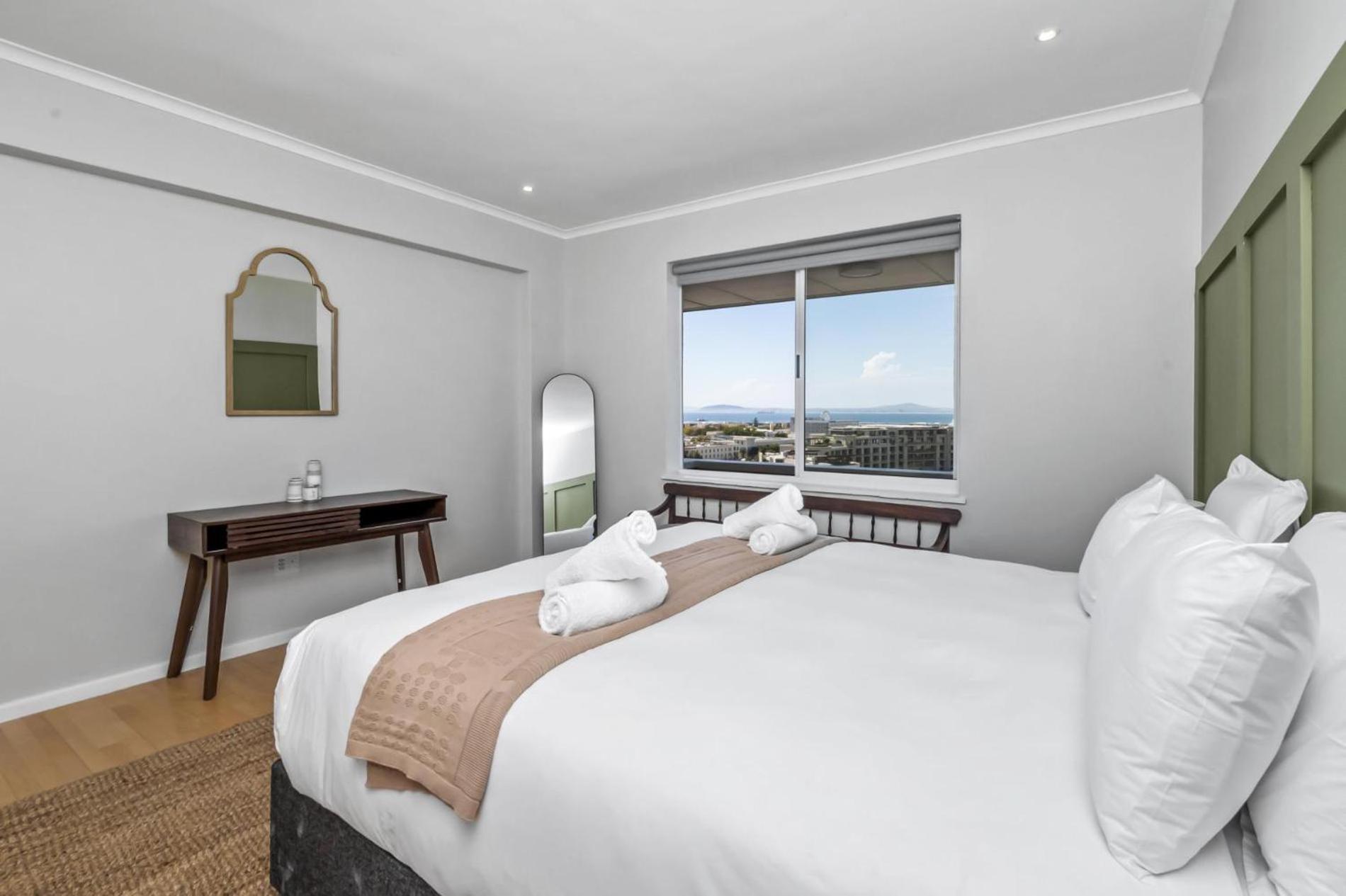 Point 8th-floor With Stunning Views Apartment Cape Town
